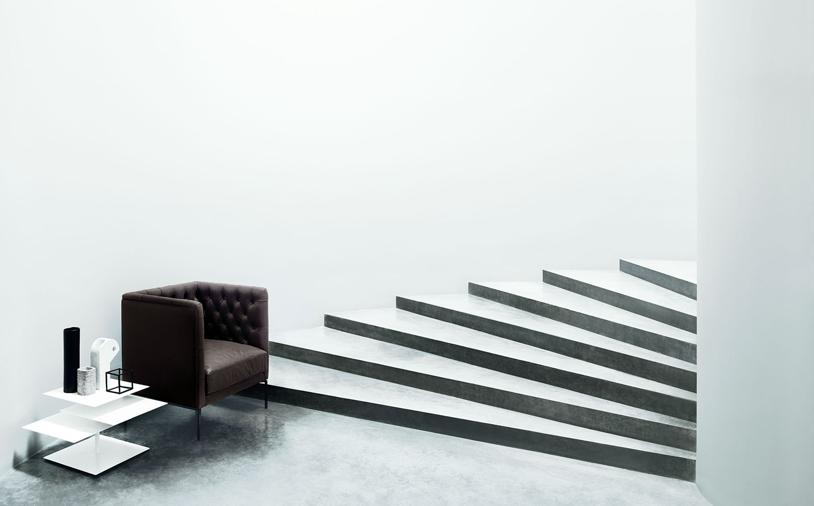 Lipp Armchair