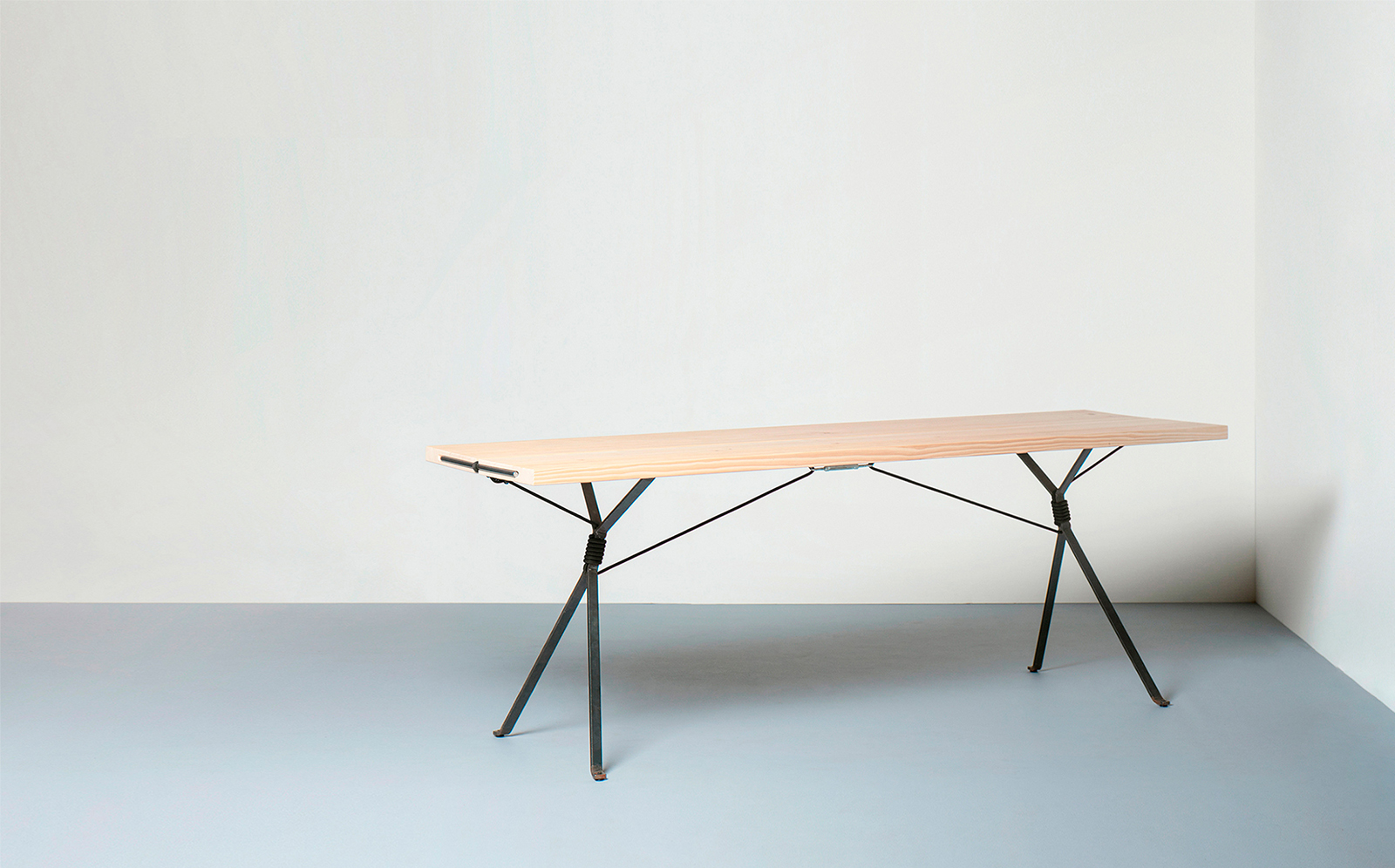 Kampenwand Table