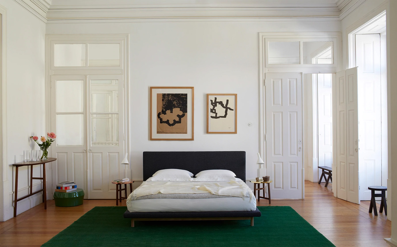 Frame Bed