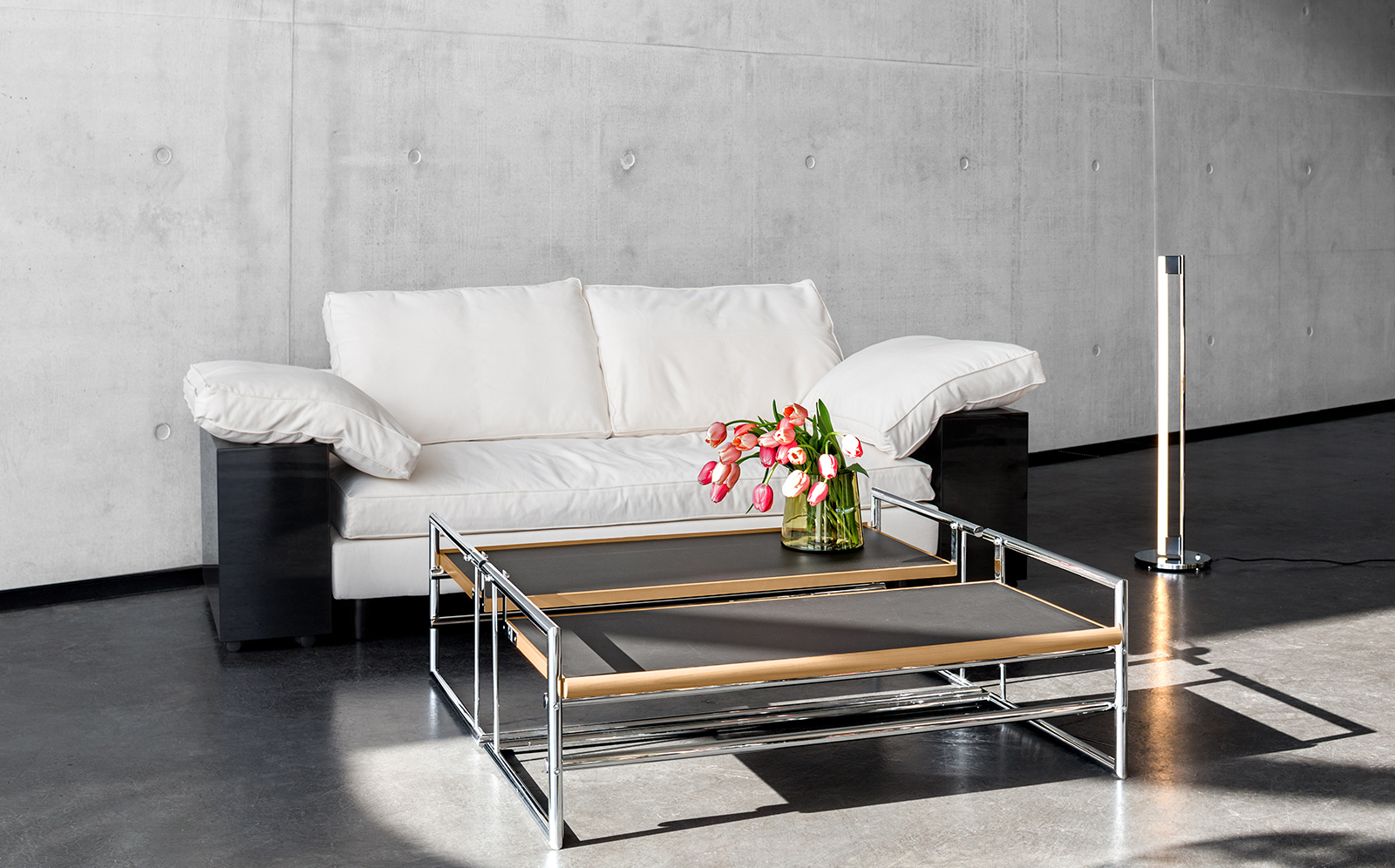 Menton Table